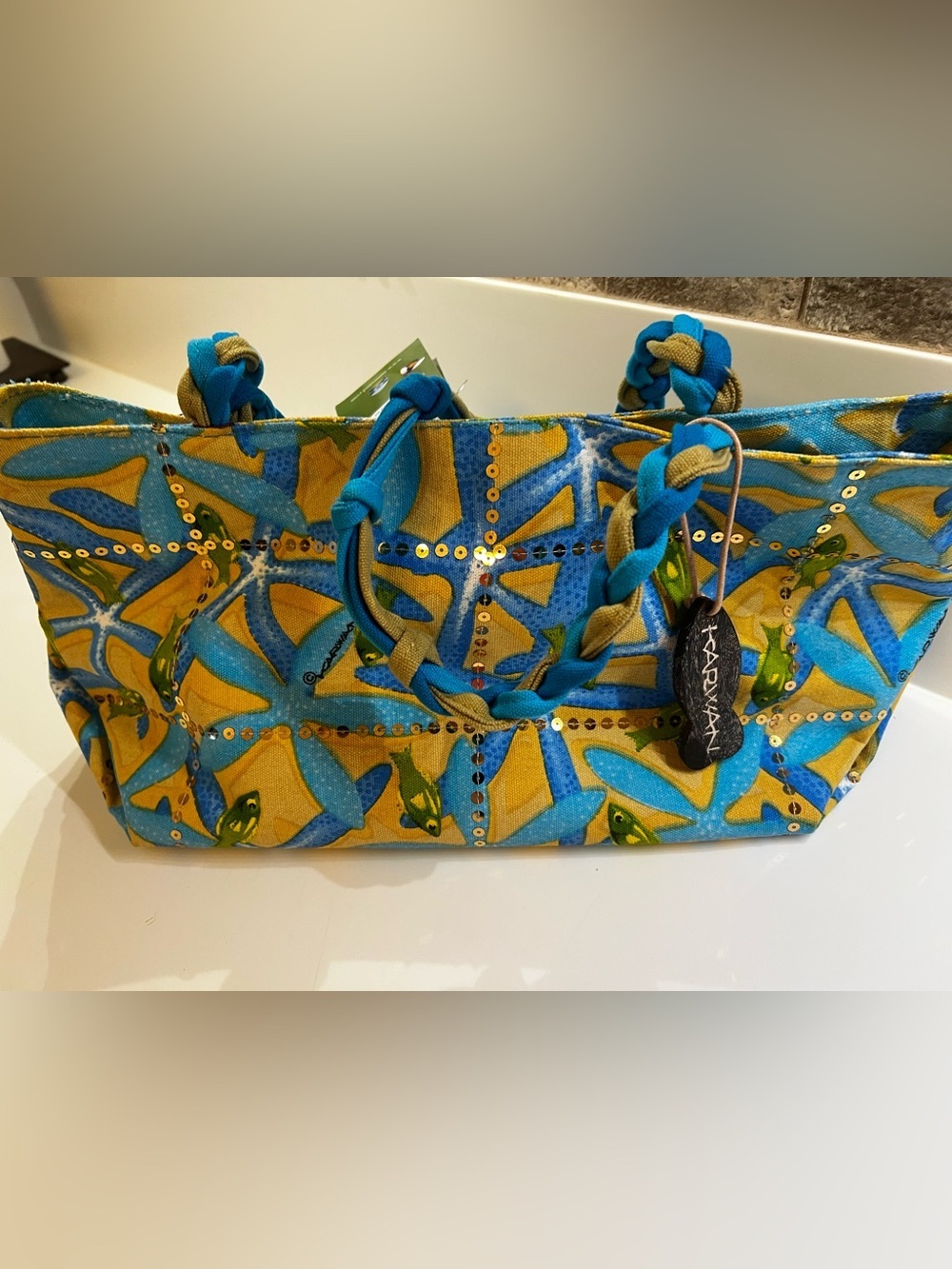 KARWAN SMALL BEACH TOTE BAG .TROPICAL BLUE & YELLOW STARFISH PATTERN. NWT